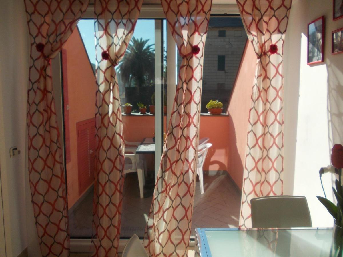 Apartmán A Casa Di Laura Finale Ligure Exteriér fotografie